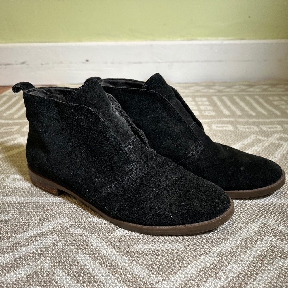 Chelsea Boot Suede Slip On